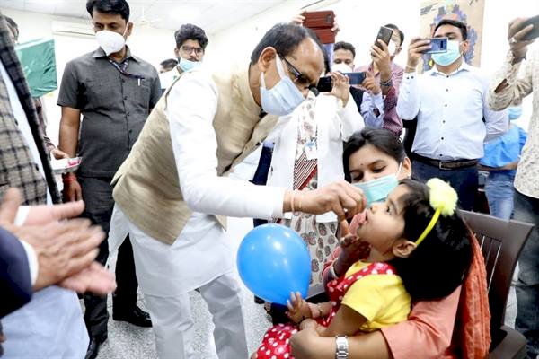 पोलियो मुक्त बने देश-प्रदेश : मुख्यमंत्री श्री चौहान, प्रदेश के एक करोड़ 11 लाख बच्चों को दी जाएगी खुराक