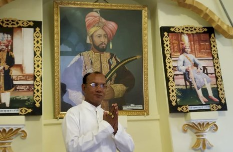 Lok Sabha Chunav 2024 : छिंदवाड़ा में अमरवाड़ा विधायक कमलेश शाह ने प्रोफाइल से कांग्रेस का नाम हटाया, हो सकते है भाजपा में शामिल