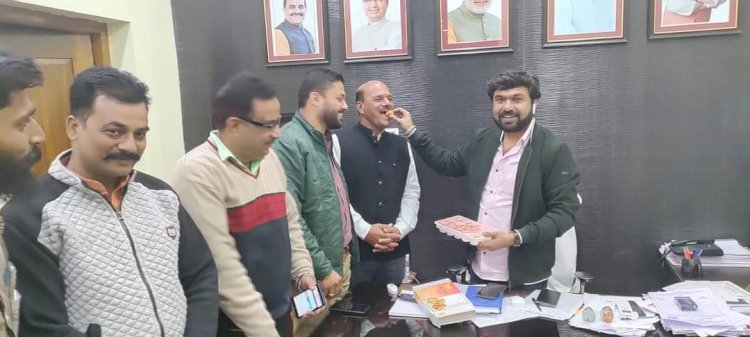 नगर निगम के पूर्व सभापति बने भाजपा के पिछड़ा वर्ग मोर्चा जिलाध्यक्ष, वरिष्ठ नेताओं ने दी बधाई